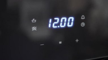 Fırın Fırın. Yakın çekim görünümü. Modern fırın ön panel.