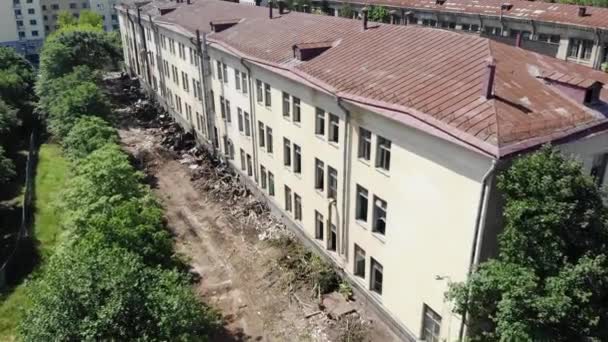 Vista Aérea Desde Aire Una Fábrica Abandonada Antiguo Edificio Industrial — Vídeo de stock