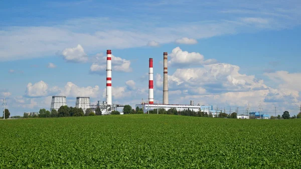 Planta Para Producción Nitrógeno Líquido Rojo Con Tubo Blanco Contaminación — Foto de Stock