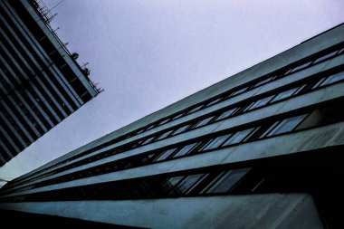 Saints Petersburg.In modern işlevselçilik, 80 ' lerin sonlarında modern işlevselliğin Sovyet akseleri arasında popülerdi. Bu fotoğraflarda, bu binalardan birini görebilirsiniz.