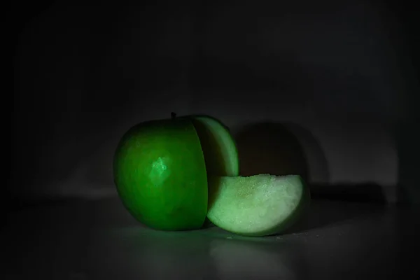 Verde Sabrosa Abuela Herrero Manzana Mesa — Foto de Stock