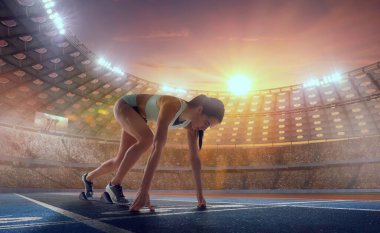 Profesyonel atletizm stadyumunda bayan sporcu.