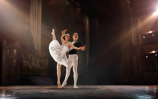 Ballet Ballet Clásico Realizado Por Par Bailarines — Foto de Stock