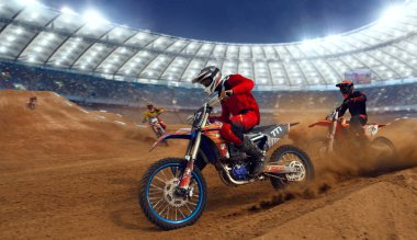 Motokros binicisi iş başında. Motokros sporu.