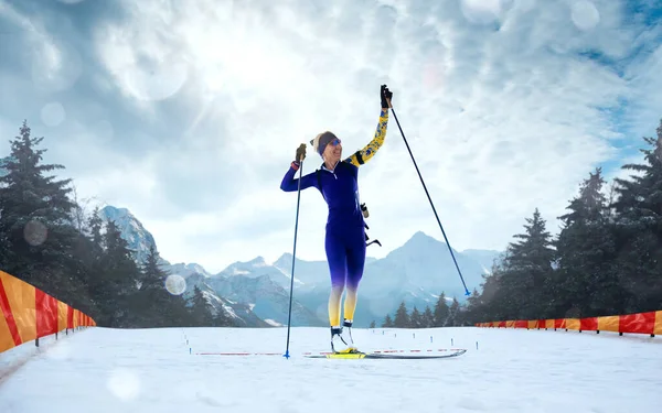 Biathlon 滑雪者马拉松冠军 冬季奥林匹克运动 — 图库照片