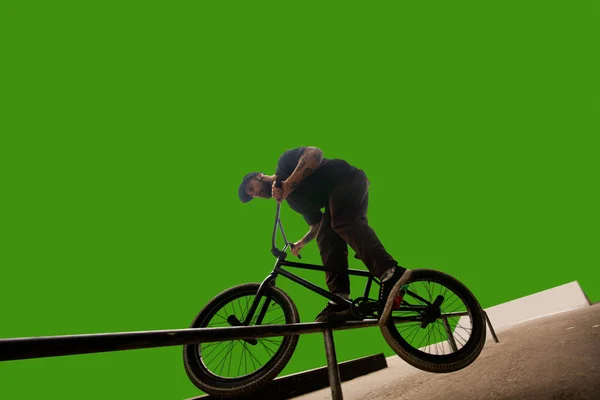 Bmx Jezdec Izolovaný Zelené Obrazovce — Stock fotografie