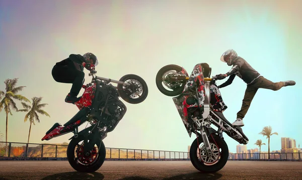 Moto Fahrer Macht Einen Stunt Auf Seinem Motorrad Biker Macht — Stockfoto