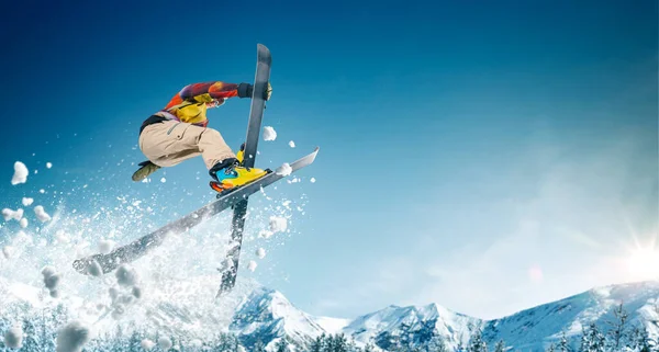 Skiing. Extreme winter sports.