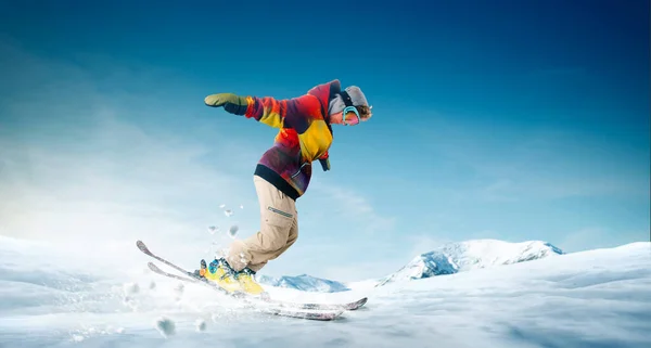 Σκι Ακραία Χειμερινά Αθλήματα — Φωτογραφία Αρχείου