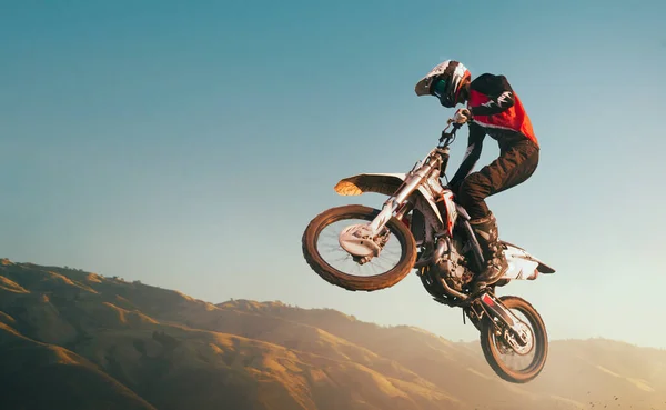 Moto Freestyle Motorrad Stuntfahrer — Stockfoto