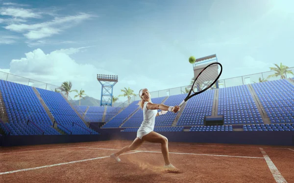 Jeune Fille Jouant Tennis — Photo