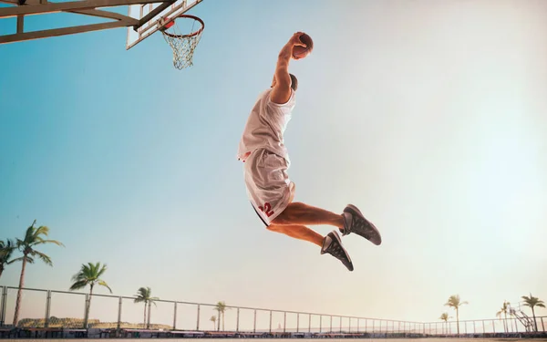 Giocatori Basket Giocano Streetball — Foto Stock