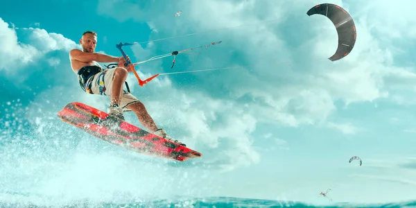 Jovem Kite Surf — Fotografia de Stock