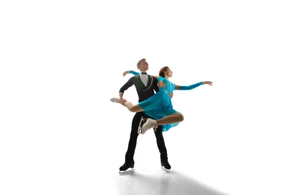 Figura Casal Patinação Realização Dança Gelo — Fotografia de Stock