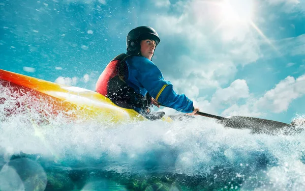 Kayak Whitewater Kayak Estremo — Foto Stock