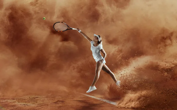 Chica Joven Jugando Tenis — Foto de Stock