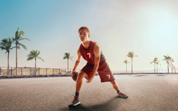 Les Joueurs Basket Ball Jouent Streetball — Photo