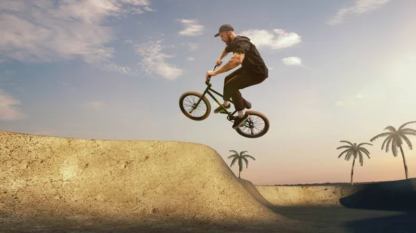 Homem Bmx Verão Esportes Radicais — Fotografia de Stock