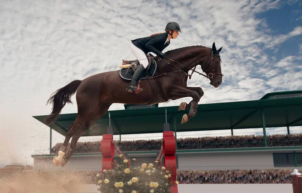 Sport Équestre Jeune Fille Monte Cheval Sur Championnat — Photo