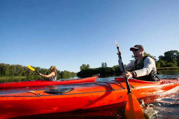 Kayak Gente Remando Kayak Piragüismo Paleando — Foto de Stock