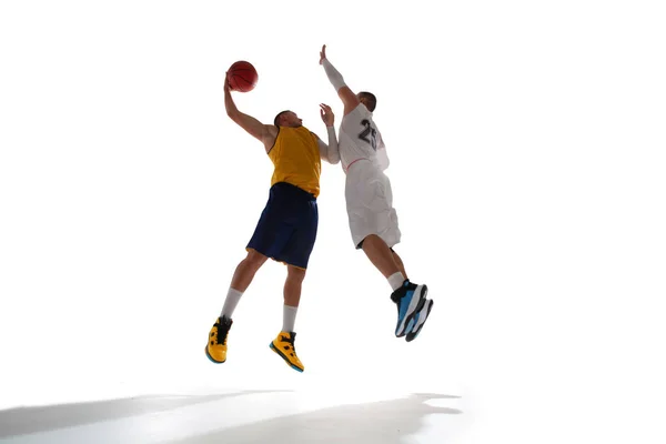 Jugadores Baloncesto Aislados Blanco —  Fotos de Stock