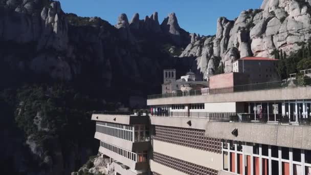 Ünlü Montserrat dağlarının panoramik manzarası, Katalonya, İspanya — Stok video