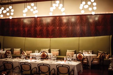 güzel Avrupa Restoran tablo ayarı