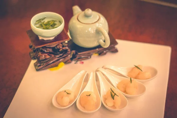 Fried Fresh Shrimp Longjing Green Tea Sauce — Stock Photo, Image