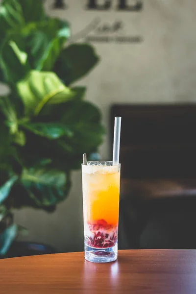 Calpis Soda Fizz with Red Tea Jelly and Passionfruit Puree — Stock Photo, Image