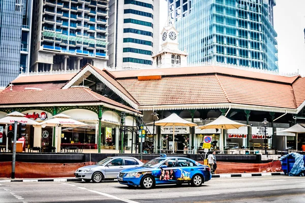 新加坡Raffless Place市中心La Pat Sat Hawker食品中心的Satay小贩 — 图库照片