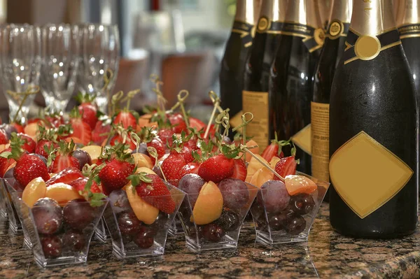 Krásná Slavnostní Hostina Šampaňského — Stock fotografie