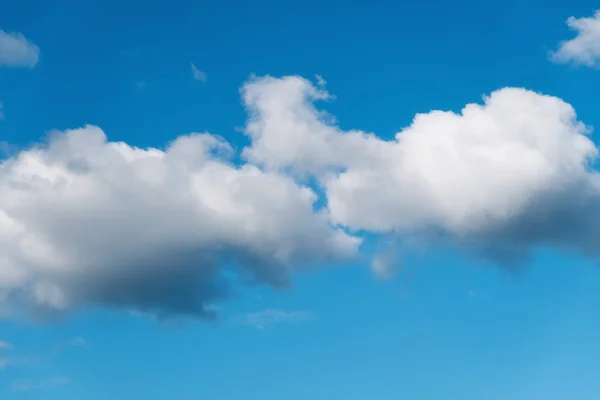 Awan Langit Sebagai Latar Belakang Komposisi Alami Pada Waktu Musim — Stok Foto