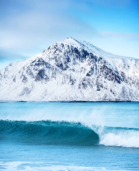 ノルウェー海岸海の風景 背景として美しい自然景 — ストック写真