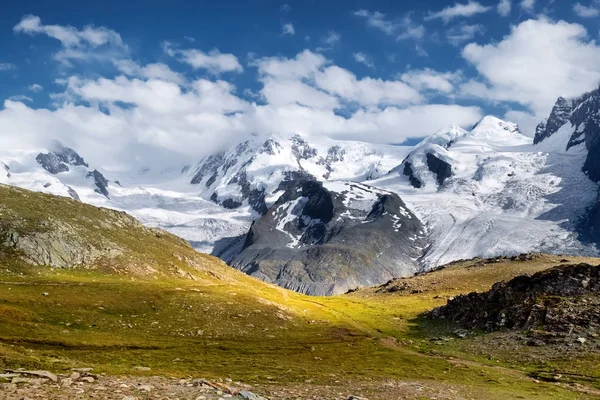 Горная Панорама Швейцарии Красивый Природный Ландшафт Горном Регионе — стоковое фото