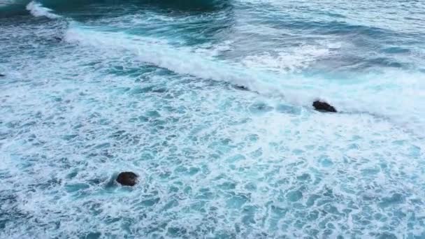 Kust Als Achtergrond Van Top View Turquoise Water Achtergrond Van — Stockvideo