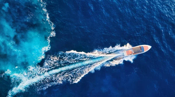 Croacia Yates Superficie Del Mar Vista Aérea Del Lujoso Barco — Foto de Stock