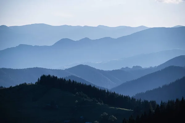 View Mountains Range Landscape Sunset Summer Time Foggy Hills Mountains — Stock Photo, Image