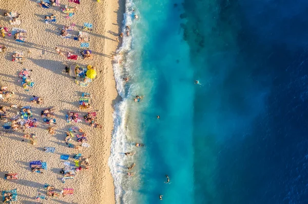 Mare Mediterraneo Vista Aerea Sulla Spiaggia Persone Vacanza Avventura Spiaggia — Foto Stock