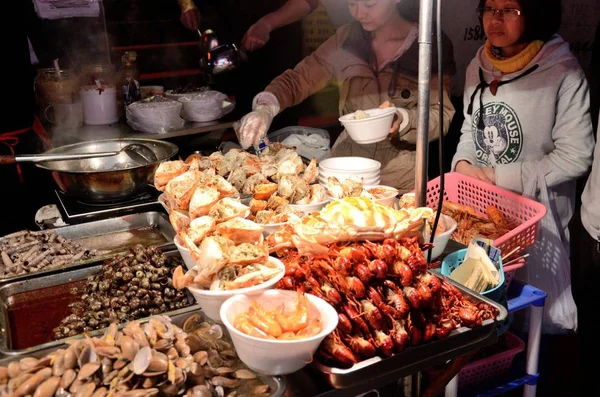 Shenzhen China April Night Market Futian Stalls Snacks Fruits April — Stock Photo, Image