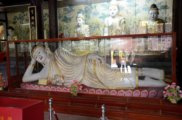 常州市 天寧寺は 唐時代 に建てられました 2015 日に仏の彫刻 — ストック写真