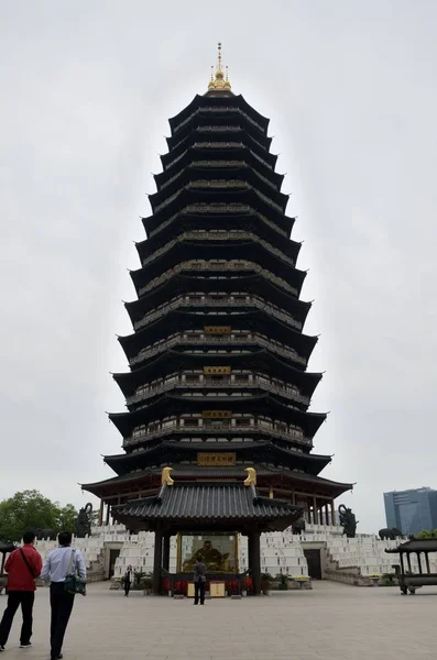 常州市 天寧寺は 唐時代 に建てられました 2015 日に最も高い塔と神殿 — ストック写真
