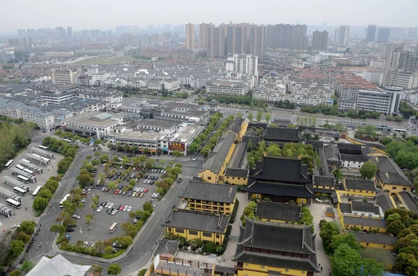 Чанчжоу Китай Апреля Вид Вершины Храма Тяньнин Общий Городской Пейзаж — стоковое фото