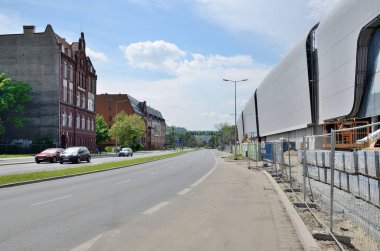 Wroclaw, Polonya - 14 Mayıs 2017. Wroclaw city modern ve klasik mimarisine sahip. Tren İstasyonu ve modern alışveriş Wroclavia üzerinde 14 Mayıs 2017 yakınındaki eski evleri. 