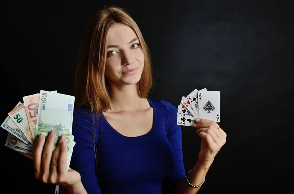 Retrato Mujer Joven Con Fondo Negro Modelo Femenino Con Cinco —  Fotos de Stock