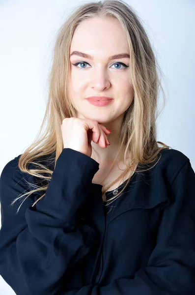 Jonge Vrouwelijke Model Uit Oekraïne Draagt Zwarte Top Portretten Gemaakt — Stockfoto