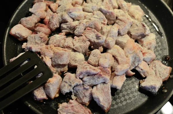 Τηγανητό Κρέας Χοιρινό Και Βοδινό Κρέας Που Καλύπτεται Αλεύρι Τηγανητά — Φωτογραφία Αρχείου