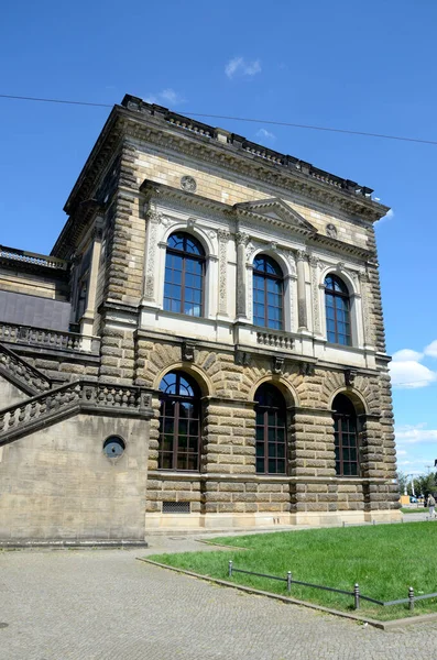 Edificio Stile Barocco Parte Del Palazzo Zwinger Nella Città Dresda — Foto Stock