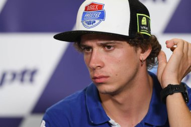 Buriram, Tayland - 6 Ekim 2018: Marco Bezzecchi redoks pruestelgp takım basın toplantısında BK Tayland grand prix 2018 chang Uluslararası pistinde öncesinde 