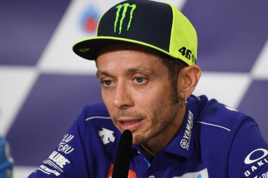 Buriram, Tayland - 6 Ekim 2018: Valentino Rossi Movista yamaha takım basın toplantısı BK Tayland grand prix 2018 chang Uluslararası pistinde öncesinde 