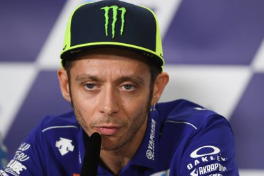 Buriram, Tayland - 6 Ekim 2018: Valentino Rossi Movista yamaha takım basın toplantısı BK Tayland grand prix 2018 chang Uluslararası pistinde öncesinde 